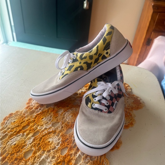 Vans Comfycush Era Mixed Media Suede Checker Leopard - Picture 2 of 5